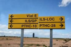 carteles aeropuerto ciudad real