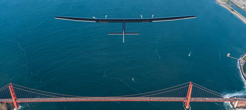 avion solar impulse 2 cuya variante no tripulada fabricara skydweller en el aeropuerto de ciudad real